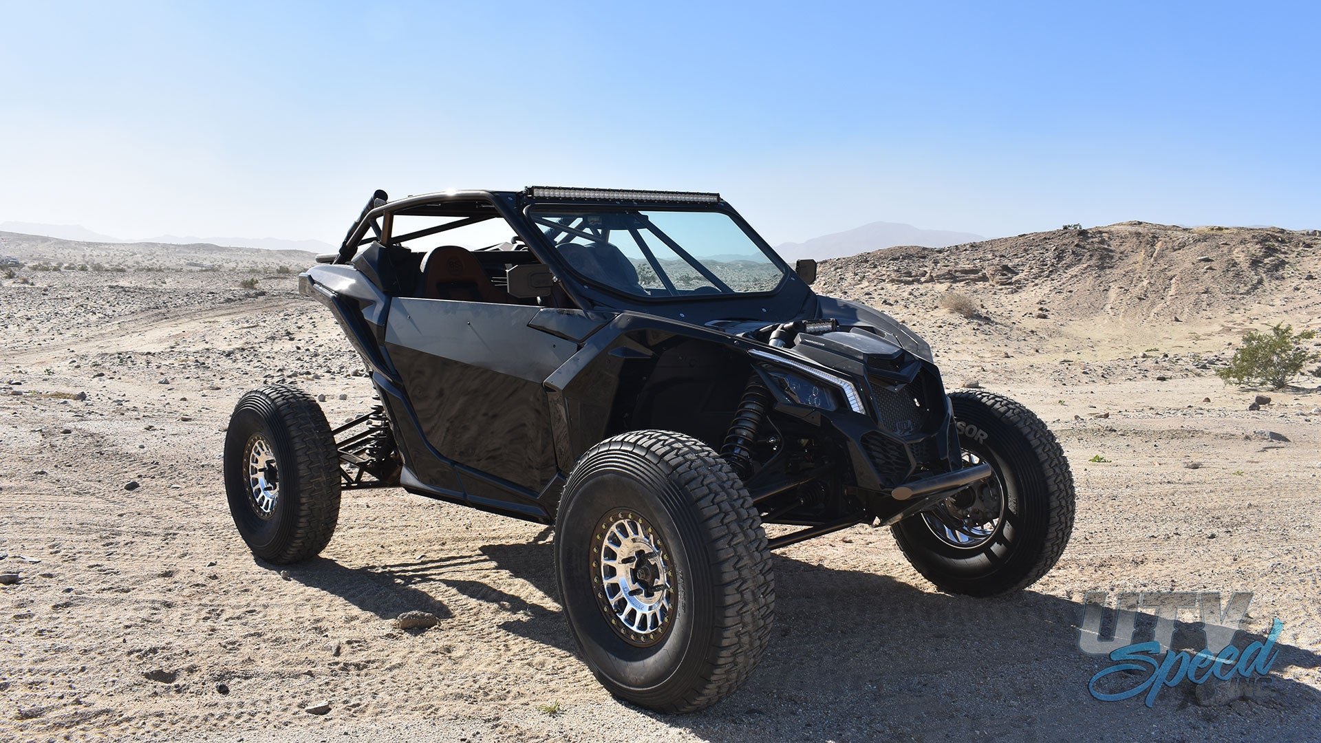 17-23 Can-Am Maverick X3 2DR Cage with Attached Rear Bumper – UTV 