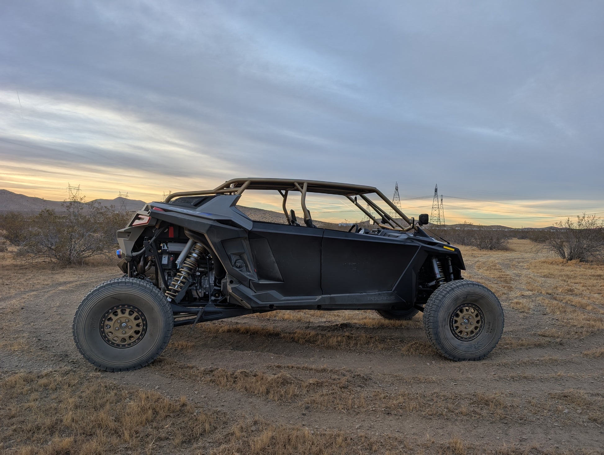 2022-2025 Polaris RZR Pro R 4dr Standard Radius Roll Cage